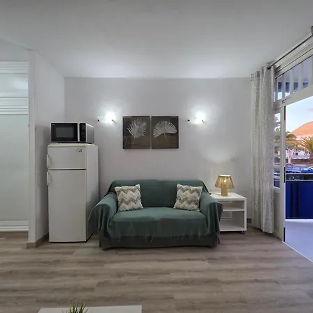 Apartamento Cristianos - Edificio Rosamar