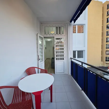 Cristianos - Edificio Rosamar Daire *
