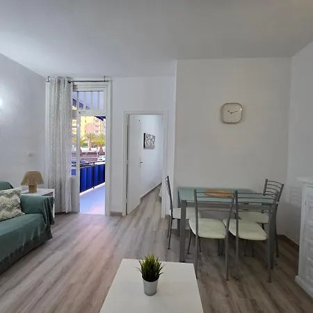 Cristianos - Edificio Rosamar * لوس كريستيانوس
