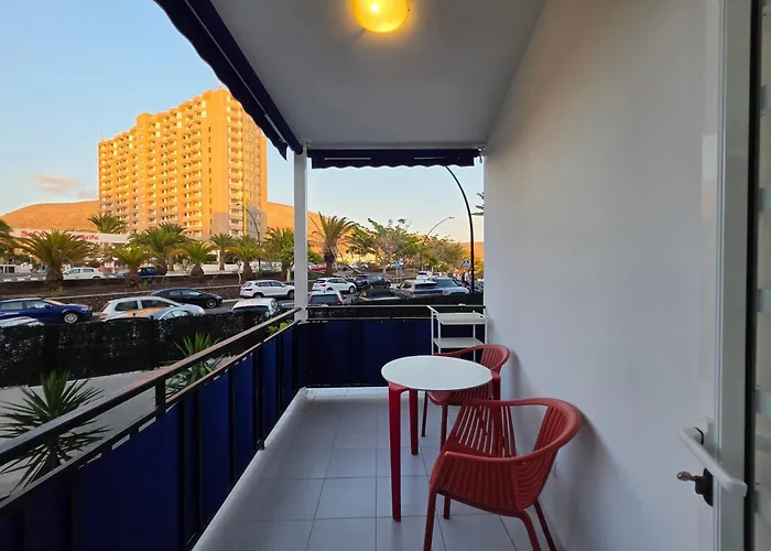 Cristianos - Edificio Rosamar * Los Cristianos (Tenerife)